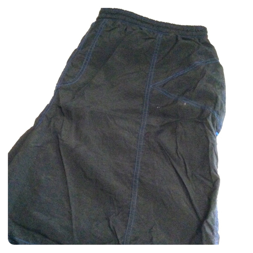 🍄 BUNDLE 3 for $10 🍄Men's Black Swim Shorts